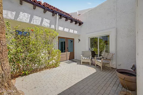 Exterior - 4446 E Camelback Rd #104, Phoenix, AZ 85018 photo 3 of 13