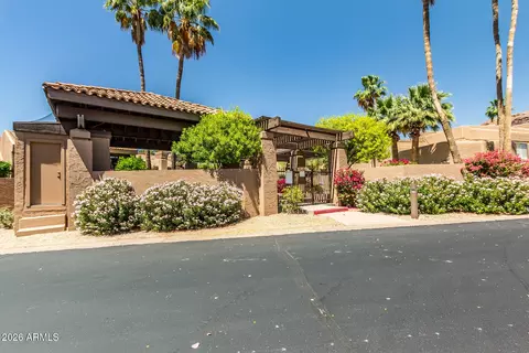 Exterior - 4446 E Camelback Rd #104, Phoenix, AZ 85018 photo 8 of 13