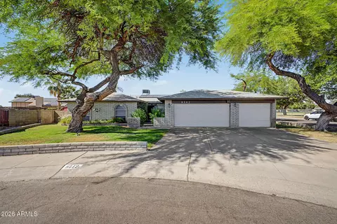 8542 N 48th Ln, Glendale, AZ 85302