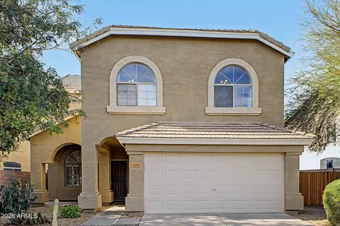 Exterior - 4208 E Tether Trl, Phoenix, AZ 85050 photo 2 of 10