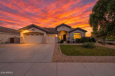 8663 W Yukon Dr, Peoria, AZ 85382