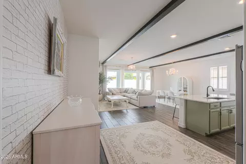 Entry Way - 634 E Buckingham Ave, Gilbert, AZ 85297 photo 8 of 12