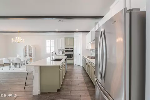 Kitchen - 634 E Buckingham Ave, Gilbert, AZ 85297 photo 4 of 5