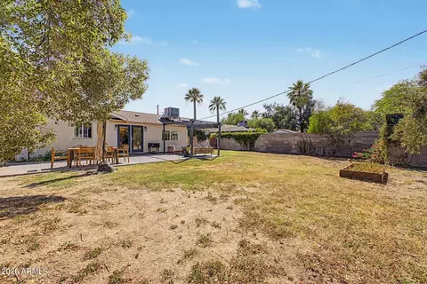 Exterior - 3436 E Glenrosa Ave, Phoenix, AZ 85018 photo 3 of 7