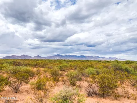 16 E Acres E Valley View Trl #8, Huachuca City, AZ 85616