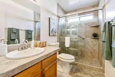 Bath - 2519 Encinas Ave, Gilbert, AZ 85234 photo 4 of 4