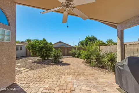 Exterior - 4321 E Rowel Rd, Phoenix, AZ 85050 photo 5 of 9