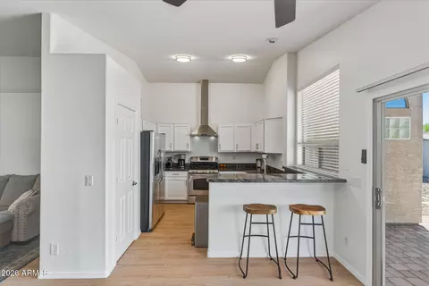 Kitchen - 4321 E Rowel Rd, Phoenix, AZ 85050 photo 1 of 3