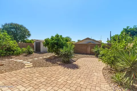 Exterior - 4321 E Rowel Rd, Phoenix, AZ 85050 photo 2 of 9