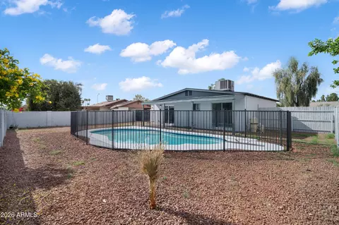 3047 W Greenway Rd, Phoenix, AZ 85053