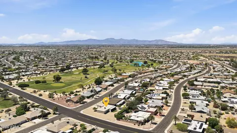 10702 W Willowbrook Dr, Sun City, AZ 85373