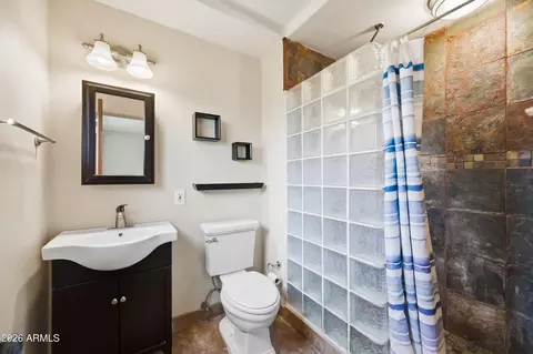 Bath - 1808 W Avalon Dr, Phoenix, AZ 85015 photo 1 of 2