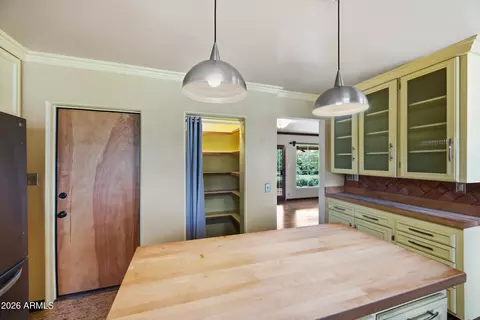 Kitchen - 1808 W Avalon Dr, Phoenix, AZ 85015 photo 5 of 6