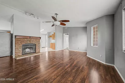 2087 E Michelle Dr, Phoenix, AZ 85022 photo 9