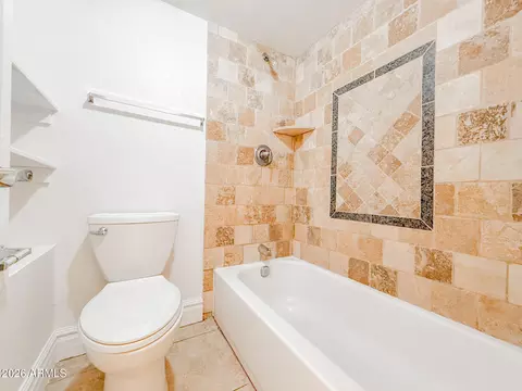 Bath - 3825 E Camelback Rd #215, Phoenix, AZ 85018 photo 5 of 6