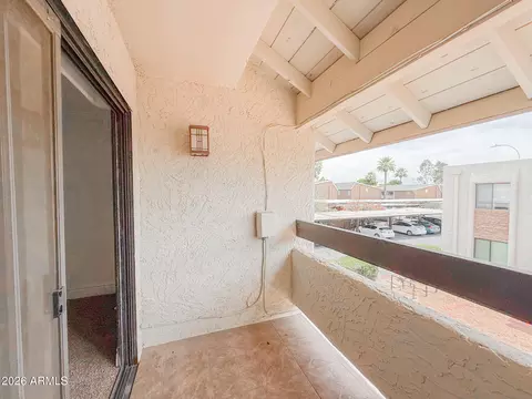 Exterior - 3825 E Camelback Rd #215, Phoenix, AZ 85018 photo 4 of 5