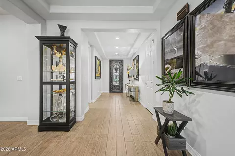 Entry Way - 3641 E Narrowleaf Dr, Gilbert, AZ 85298 photo 3 of 7