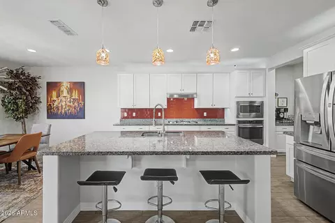 Kitchen - 3641 E Narrowleaf Dr, Gilbert, AZ 85298 photo 2 of 7