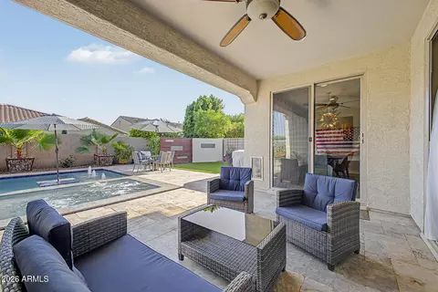 Exterior - 3641 E Narrowleaf Dr, Gilbert, AZ 85298 photo 13 of 22
