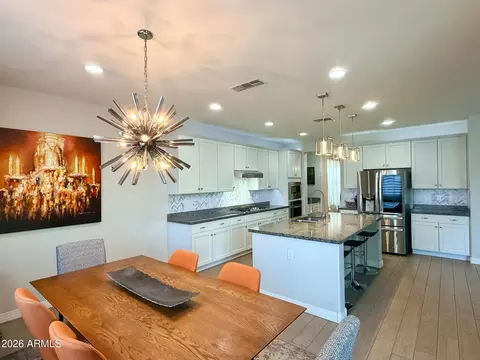 Kitchen - 3641 E Narrowleaf Dr, Gilbert, AZ 85298 photo 2 of 8