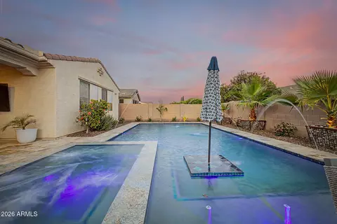 Exterior - 3641 E Narrowleaf Dr, Gilbert, AZ 85298 photo 9 of 22