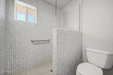 Bath - 8231 E Nido Ave, Mesa, AZ 85209 photo 2 of 3