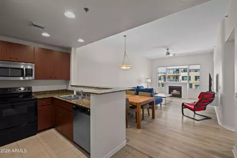 16 W Encanto Blvd #417, Phoenix, AZ 85003