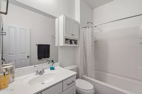 Bath - 9908 E Kinetic Dr, Mesa, AZ 85212 photo 2 of 2