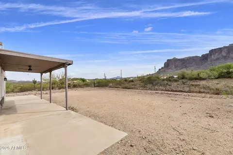 Exterior - 1775 N Mountain View Rd, Apache Junction, AZ 85119 photo 3 of 5