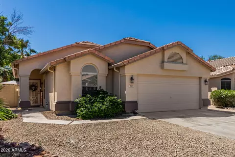 Exterior - 551 E Sherri Dr, Gilbert, AZ 85296 photo 4 of 10