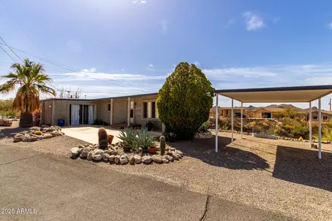 30 N Lilly Ct, Queen Valley, AZ 85118