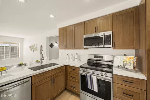 Kitchen - 1743 E Redfield Rd, Gilbert, AZ 85234 photo 4 of 5
