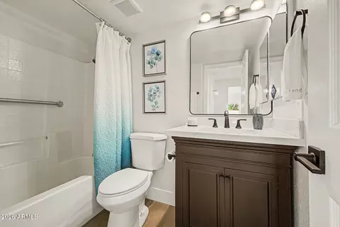 Bath - 1743 E Redfield Rd, Gilbert, AZ 85234 photo 1 of 4