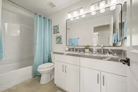 Bath - 1743 E Redfield Rd, Gilbert, AZ 85234 photo 4 of 4