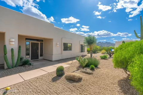 8001 E Carefree Dr, Carefree, AZ 85377