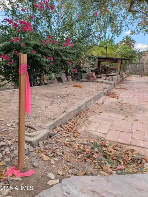 Exterior - 2206 E Yale St, Phoenix, AZ 85006 photo 5 of 5