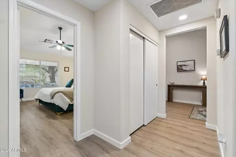 Entry Way - 3944 N 14th St, Phoenix, AZ 85014 photo 3 of 4
