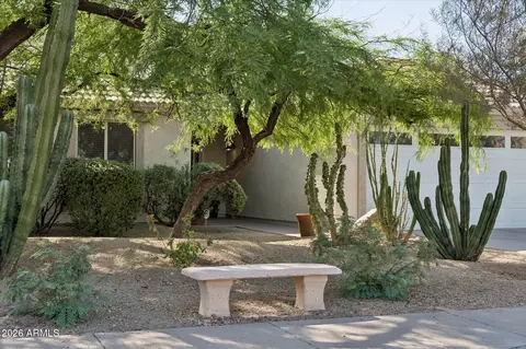 Exterior - 3944 N 14th St, Phoenix, AZ 85014 photo 11 of 12