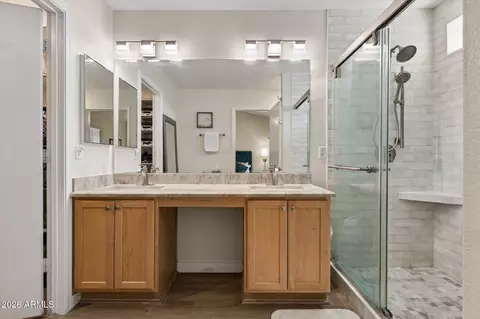 Bath - 3944 N 14th St, Phoenix, AZ 85014 photo 1 of 3