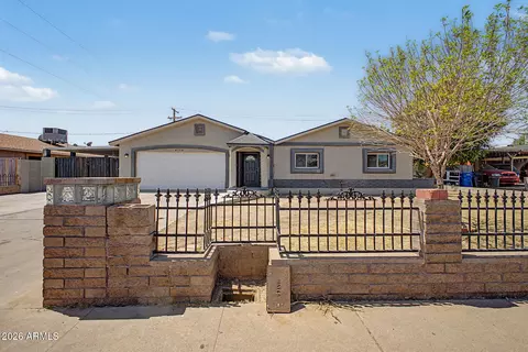 4116 N 64th Dr, Phoenix, AZ 85033
