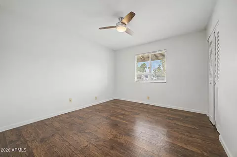 Bedroom - 3910 E Shangri La Rd, Phoenix, AZ 85028 photo 4 of 4
