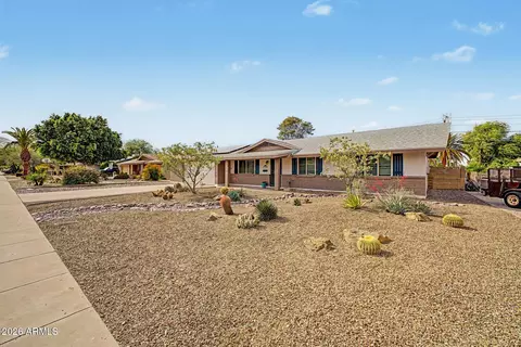 Exterior - 3910 E Shangri La Rd, Phoenix, AZ 85028 photo 1 of 8
