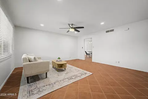Living - 3910 E Shangri La Rd, Phoenix, AZ 85028 photo 3 of 3