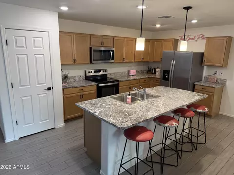 Kitchen - 5838 S 23rd Dr, Phoenix, AZ 85041 photo 2 of 3