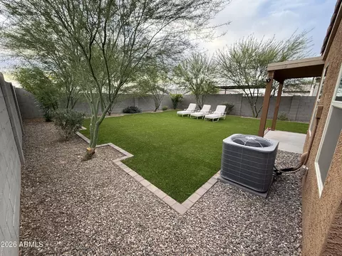Exterior - 5838 S 23rd Dr, Phoenix, AZ 85041 photo 4 of 7