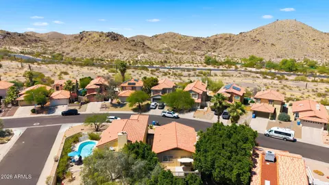 View/Area - 4405 Estes Way, Phoenix, AZ 85044 photo 3 of 4