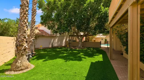 Exterior - 4405 Estes Way, Phoenix, AZ 85044 photo 15 of 19