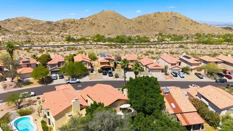 View/Area - 4405 Estes Way, Phoenix, AZ 85044 photo 2 of 4