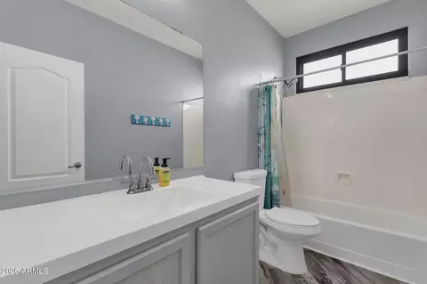 Bath - 4708 E Cloudburst Dr, Gilbert, AZ 85297 photo 1 of 4