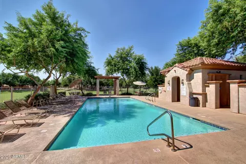 Exterior - 2614 E Megan St, Gilbert, AZ 85295 photo 5 of 5
